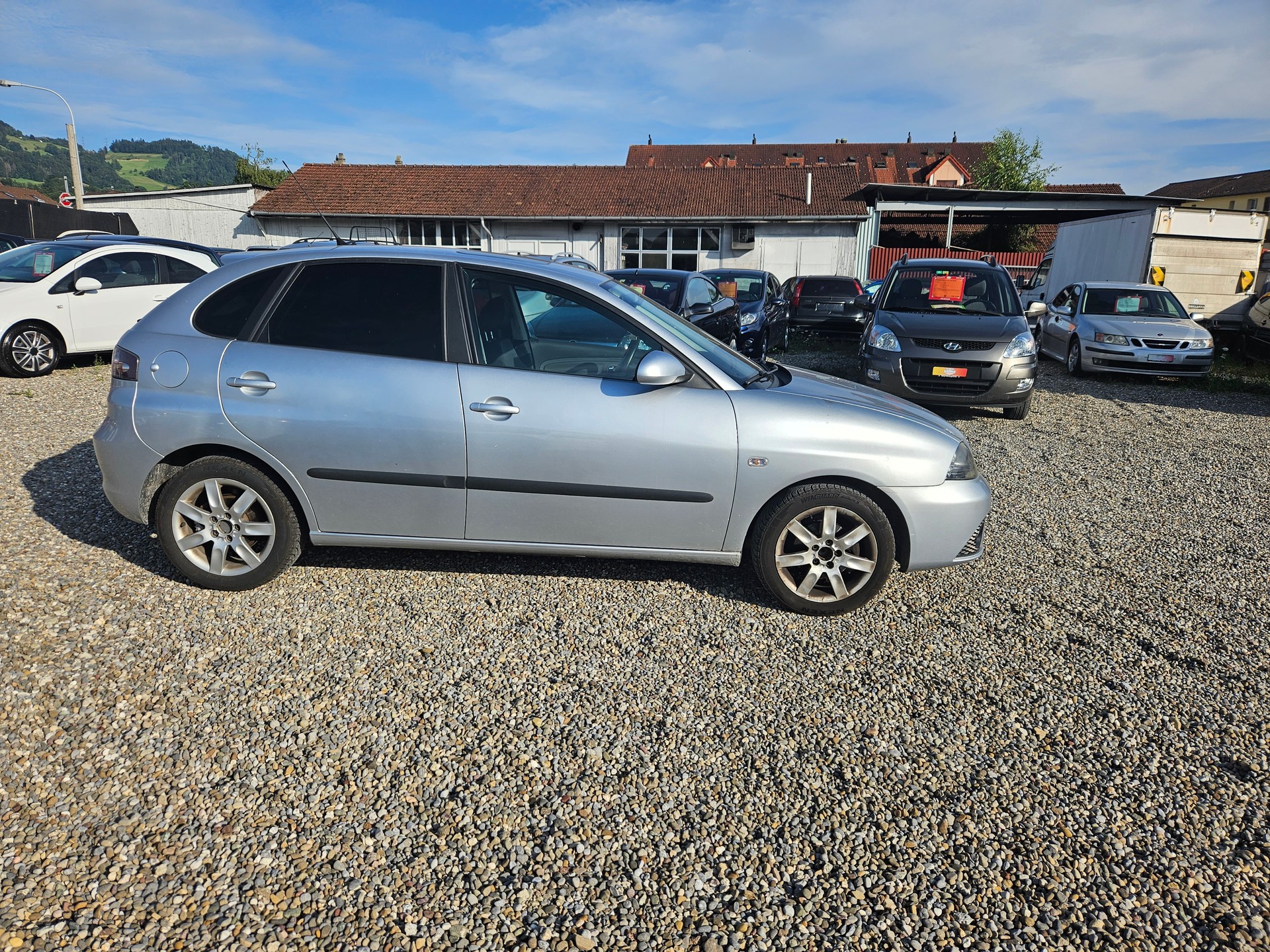 SEAT Ibiza 1.4 16V Edition Joya-image-2
