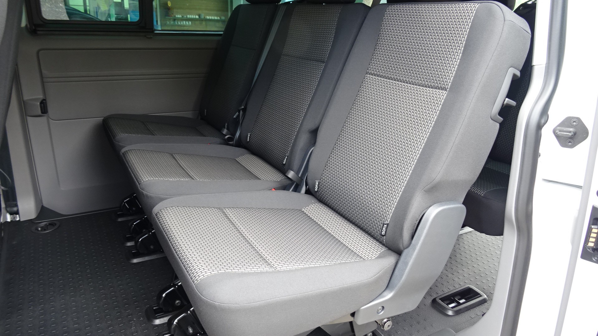 VW T6.1 Caravelle 2.0 TDI Trendline Liberty LWB-image-5