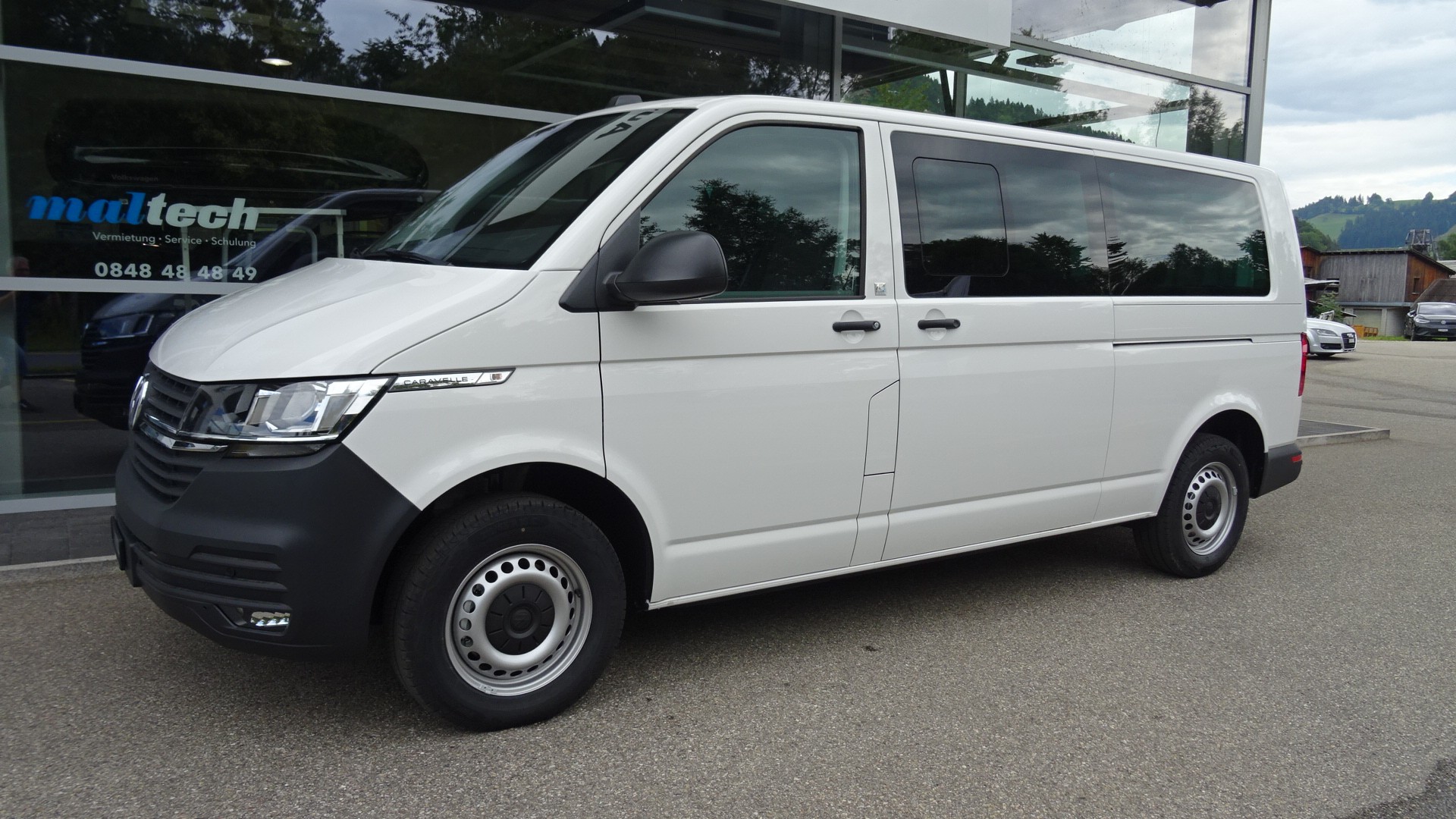 VW T6.1 Caravelle 2.0 TDI Trendline Liberty LWB-image-1