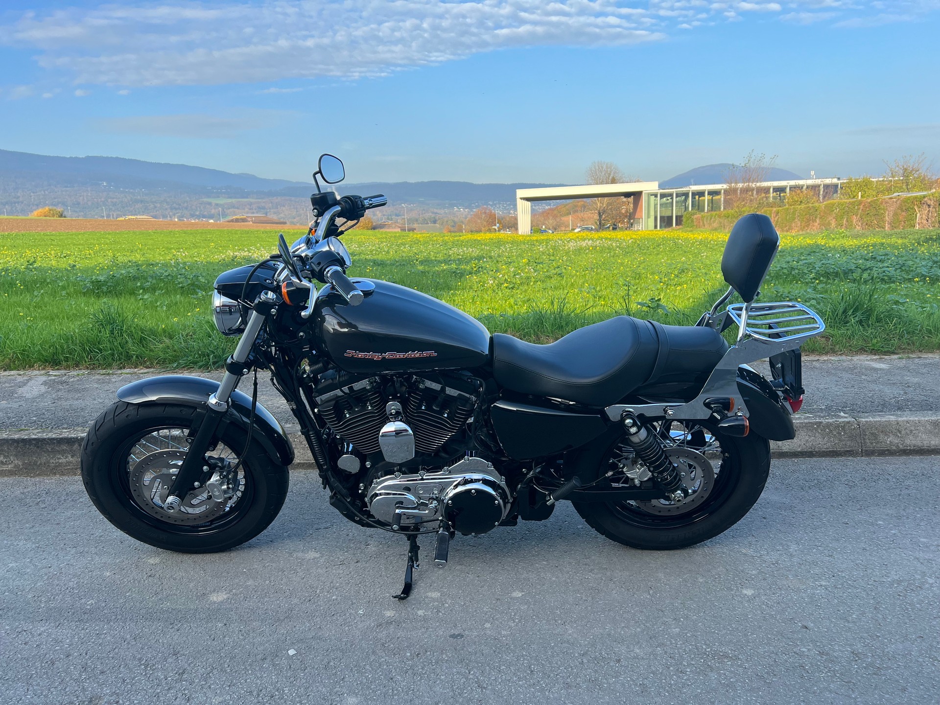 HARLEY-DAVIDSON XL 1200 C Sportster Custom ABS-image-4