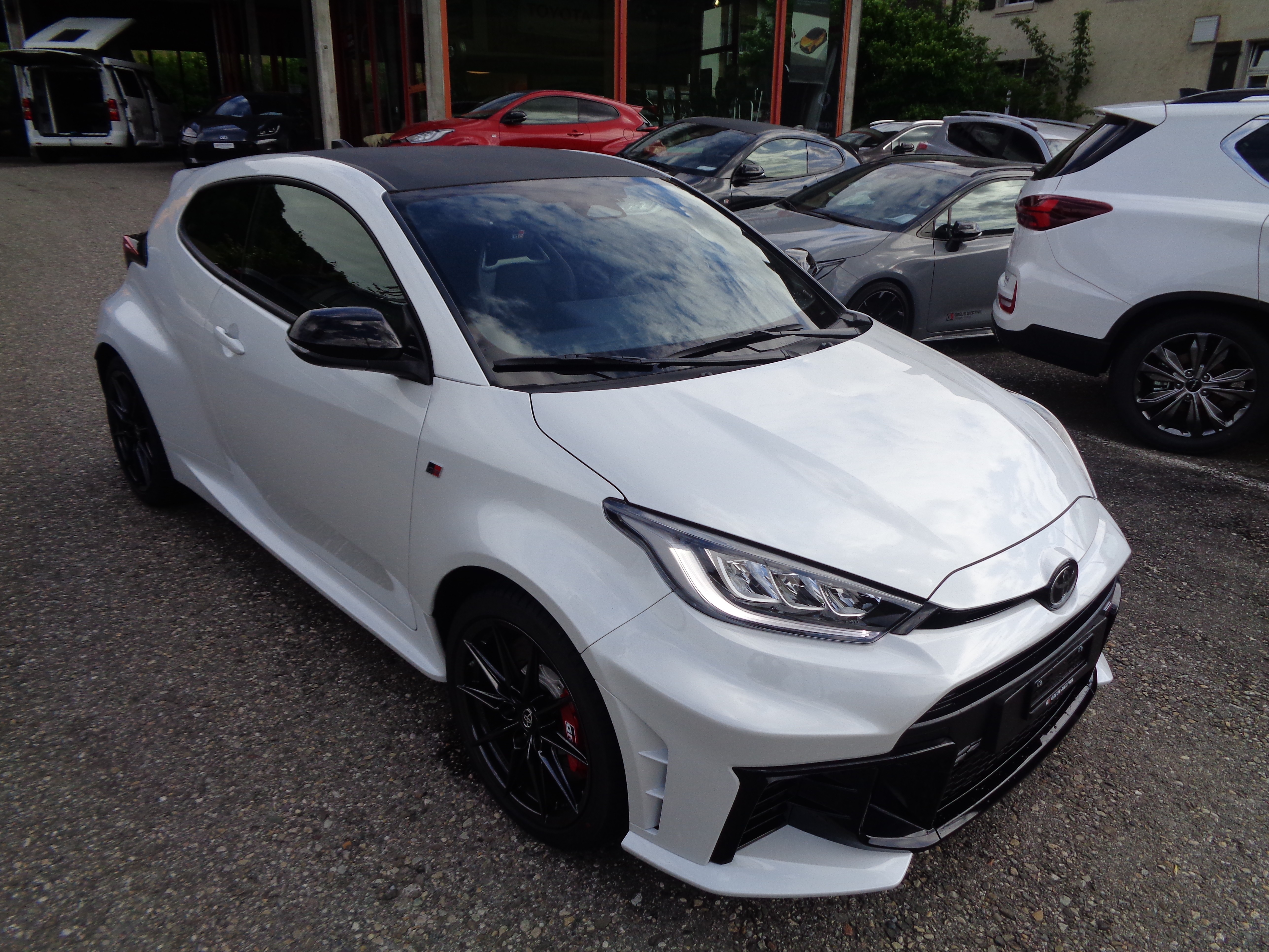 TOYOTA Yaris 1.6 GR Sport (Kleinwagen)