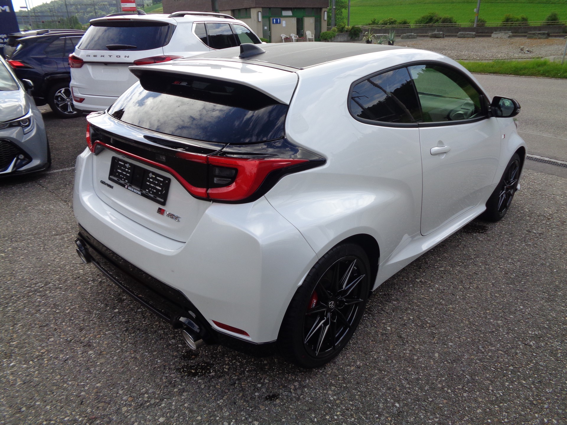 TOYOTA Yaris 1.6 GR Sport-image-5