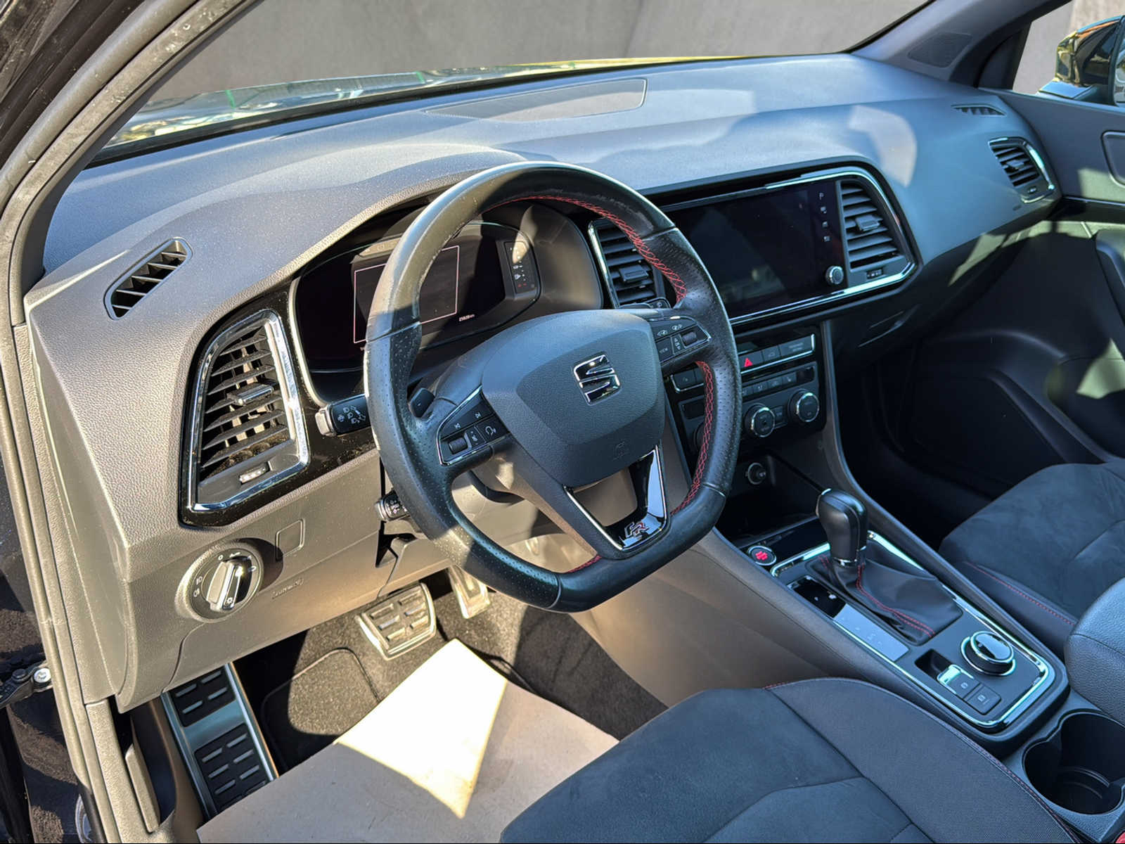 SEAT Ateca 1.5TSI EVO SWISS FR DSG-image-9