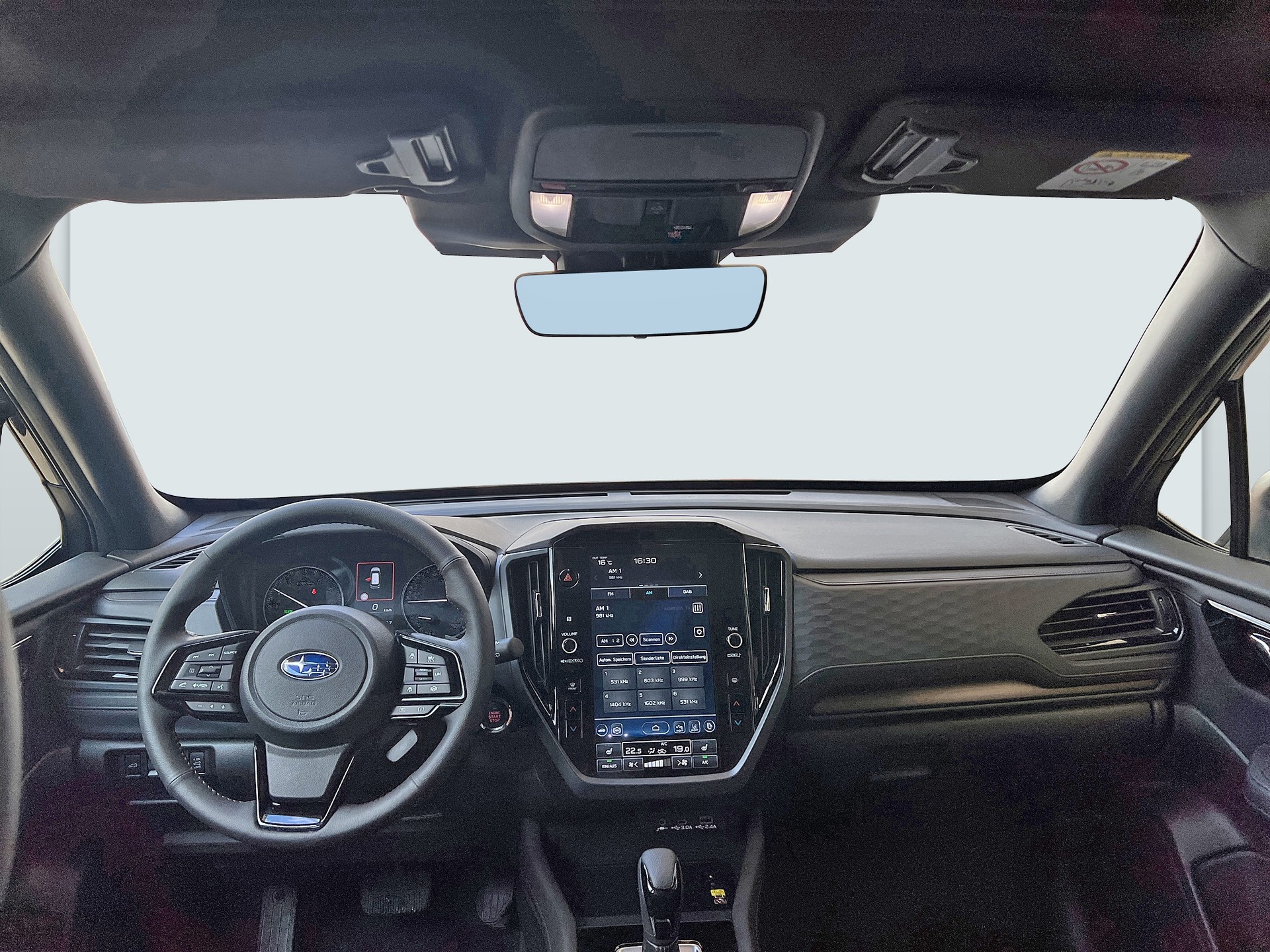 SUBARU Forester 2.0i e-Boxer Luxury Lineartronic-image-6