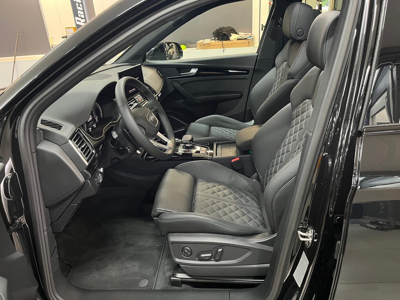 AUDI Q5 Sportback 50 TFSI e PHEV S line quattro S-tronic-image-8
