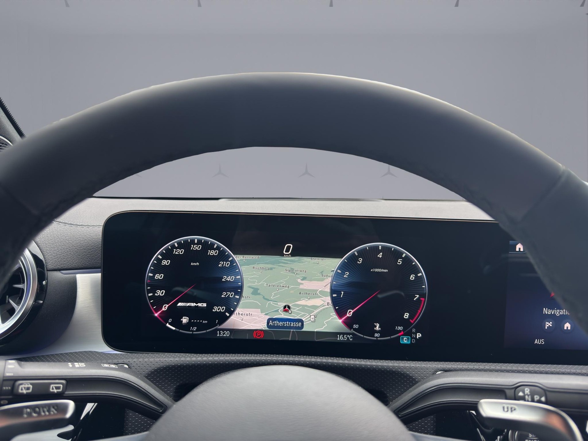 MERCEDES-BENZ A 45 S AMG 4matic+-image-10