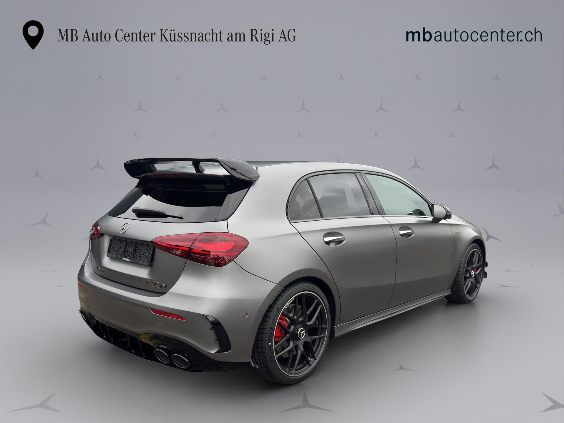 MERCEDES-BENZ A 45 S AMG 4matic+-image-5