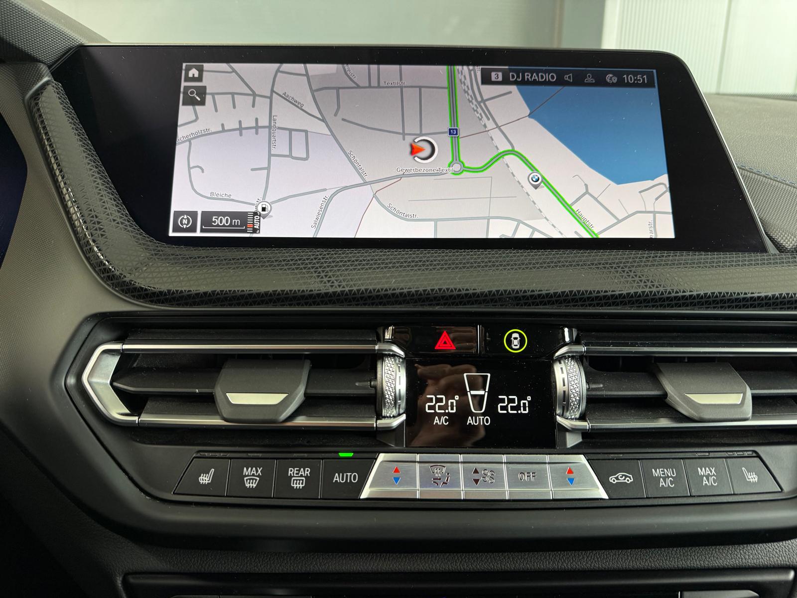BMW 118d-image-11