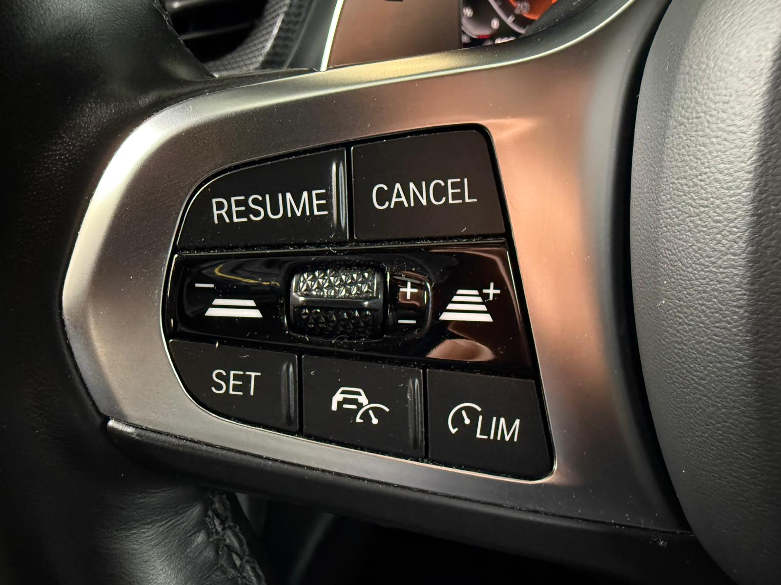 BMW 118d-image-9