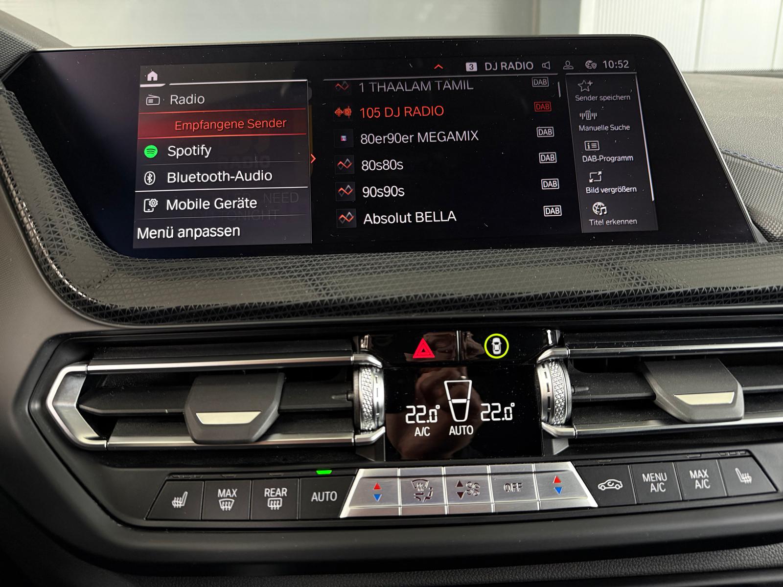 BMW 118d-image-13
