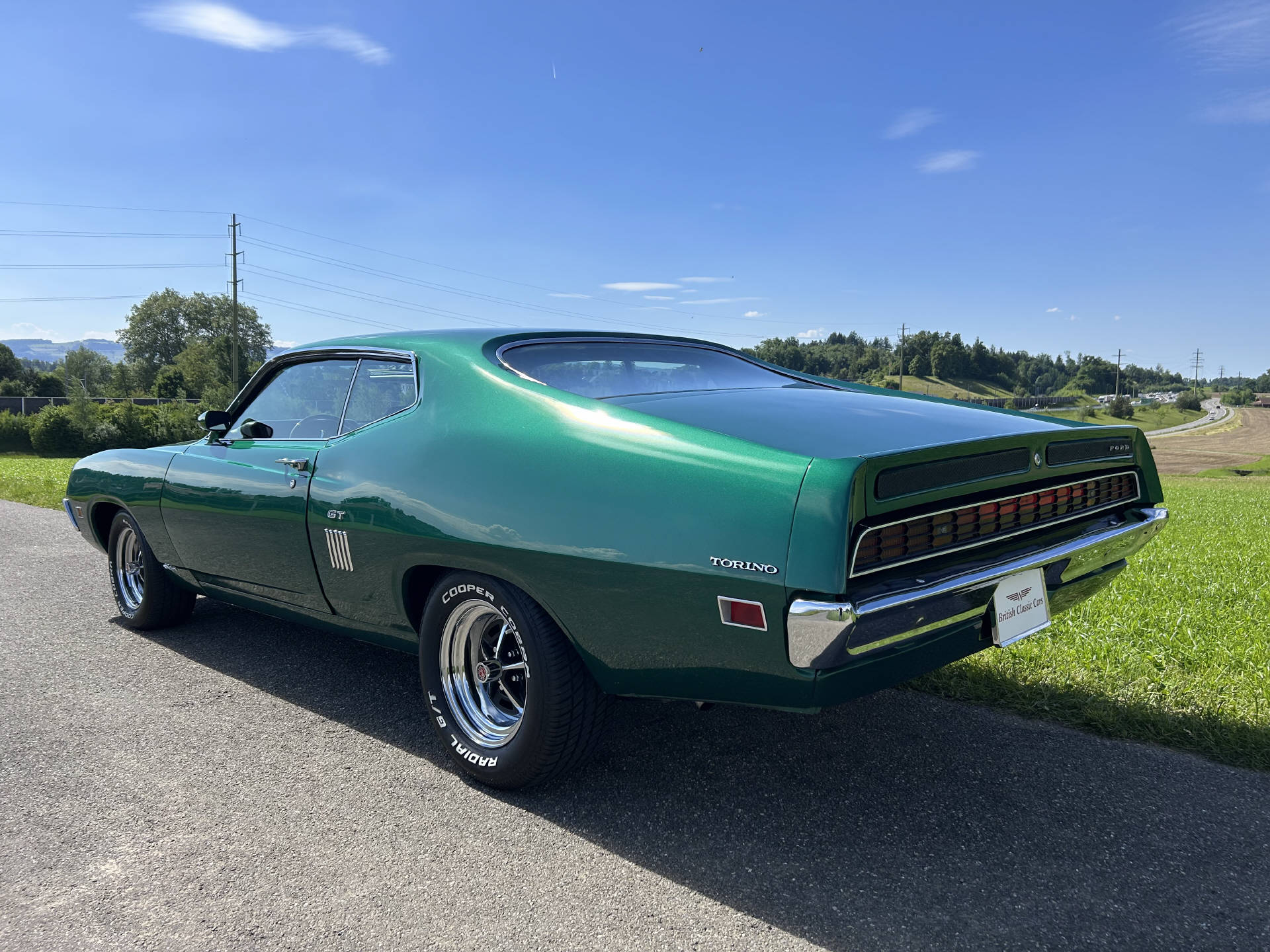 FORD Torino GT-showroom-element-2