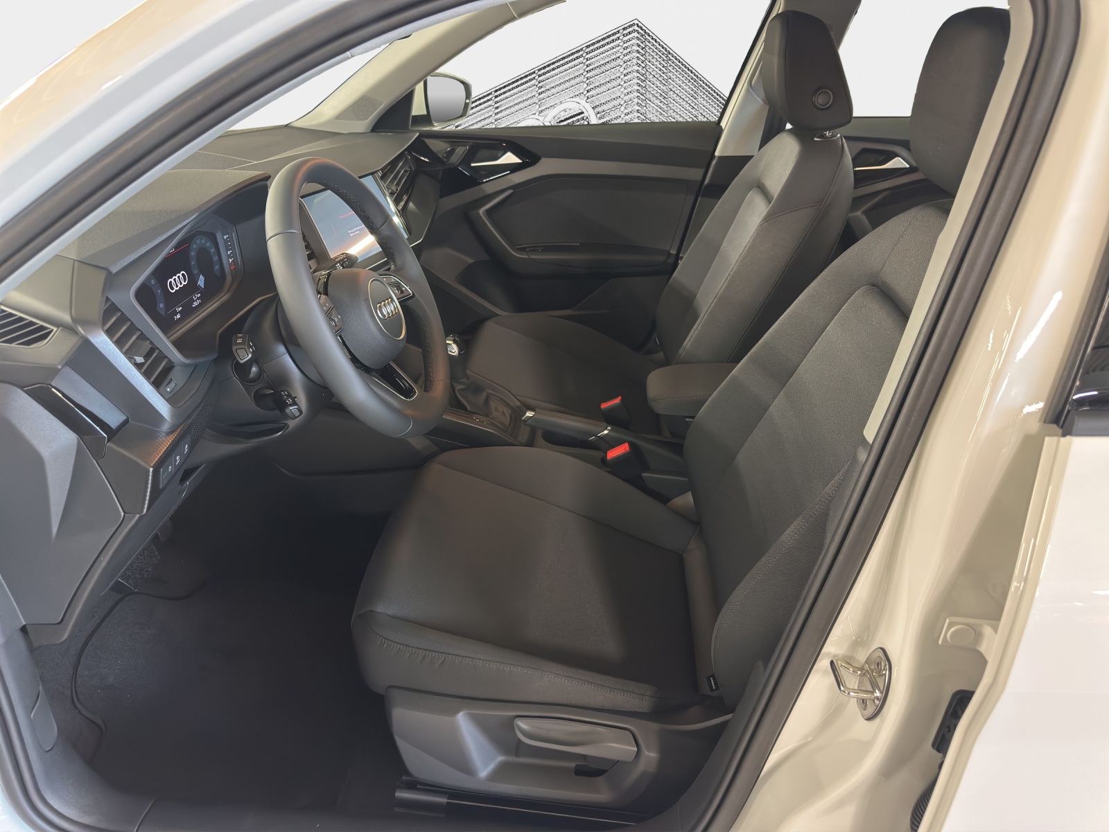 AUDI A1 Sportback 30 TFSI S-tronic-image-9