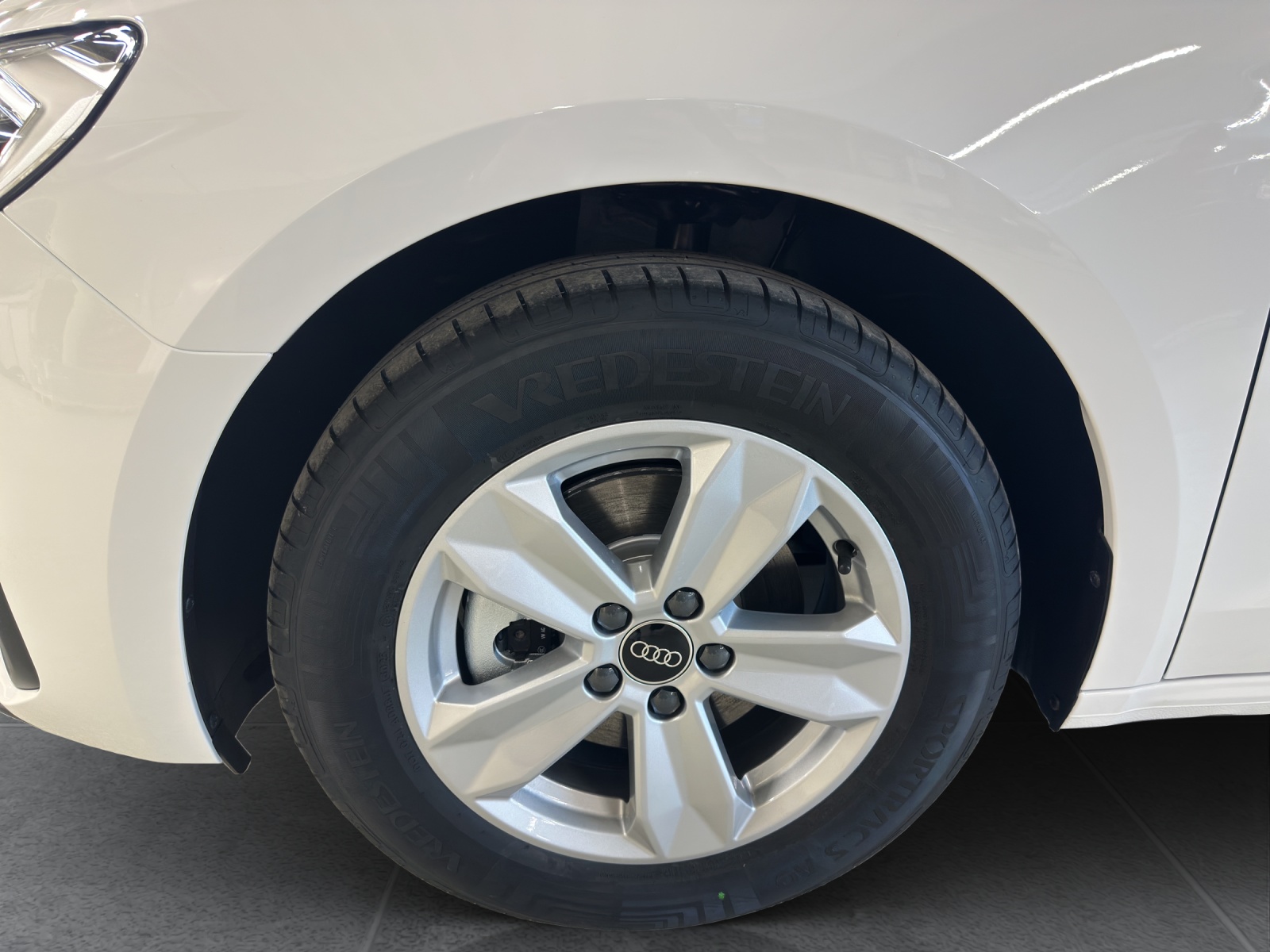 AUDI A1 Sportback 30 TFSI S-tronic-image-8