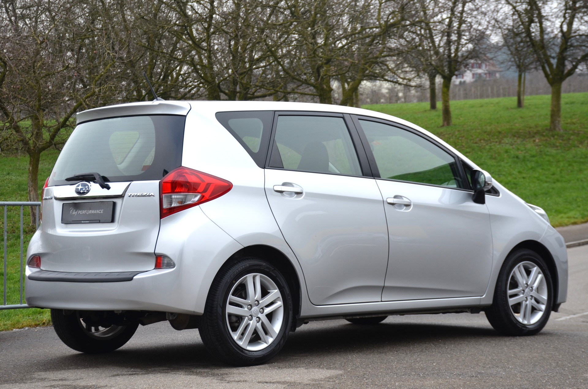 SUBARU Trezia 1.4D Swiss Automatic-image-4