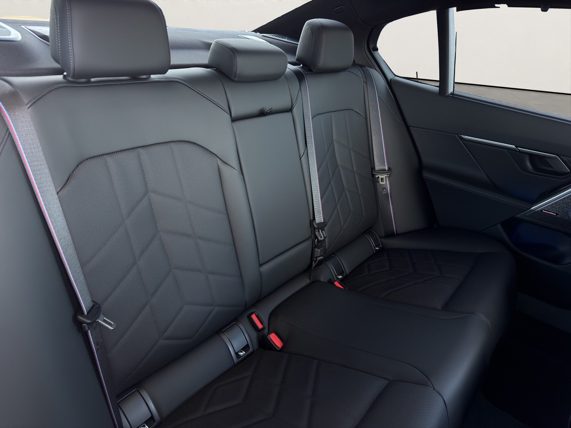 BMW 540d xDr 48V M Sport Pro-image-18