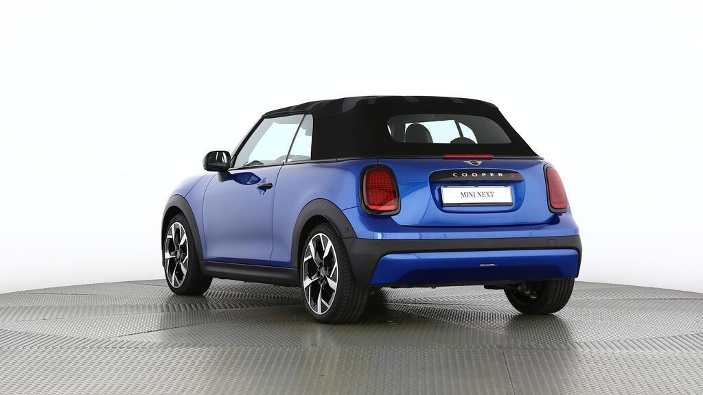 MINI Cooper S Cabrio-image-4