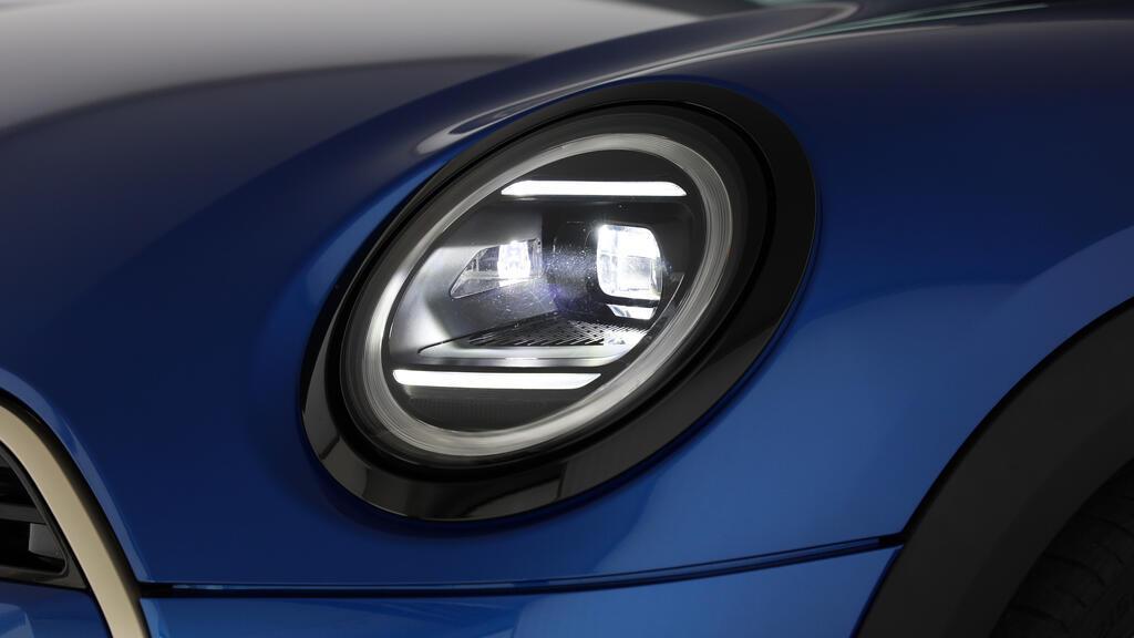 MINI Cooper S Cabrio-image-15