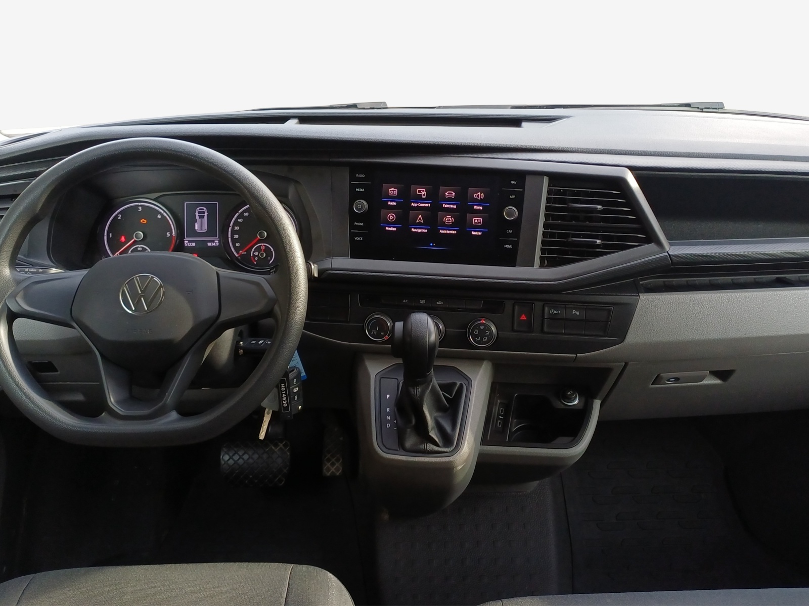 VW T6.1 2.0 TDI 4Motion DSG-image-8