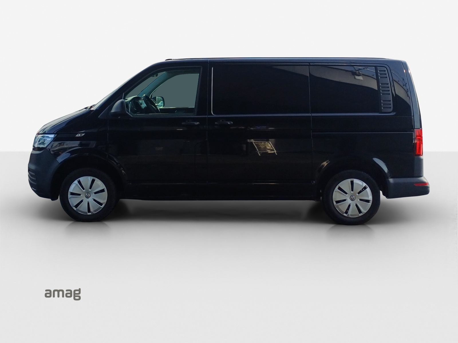 VW T6.1 2.0 TDI 4Motion DSG-image-1