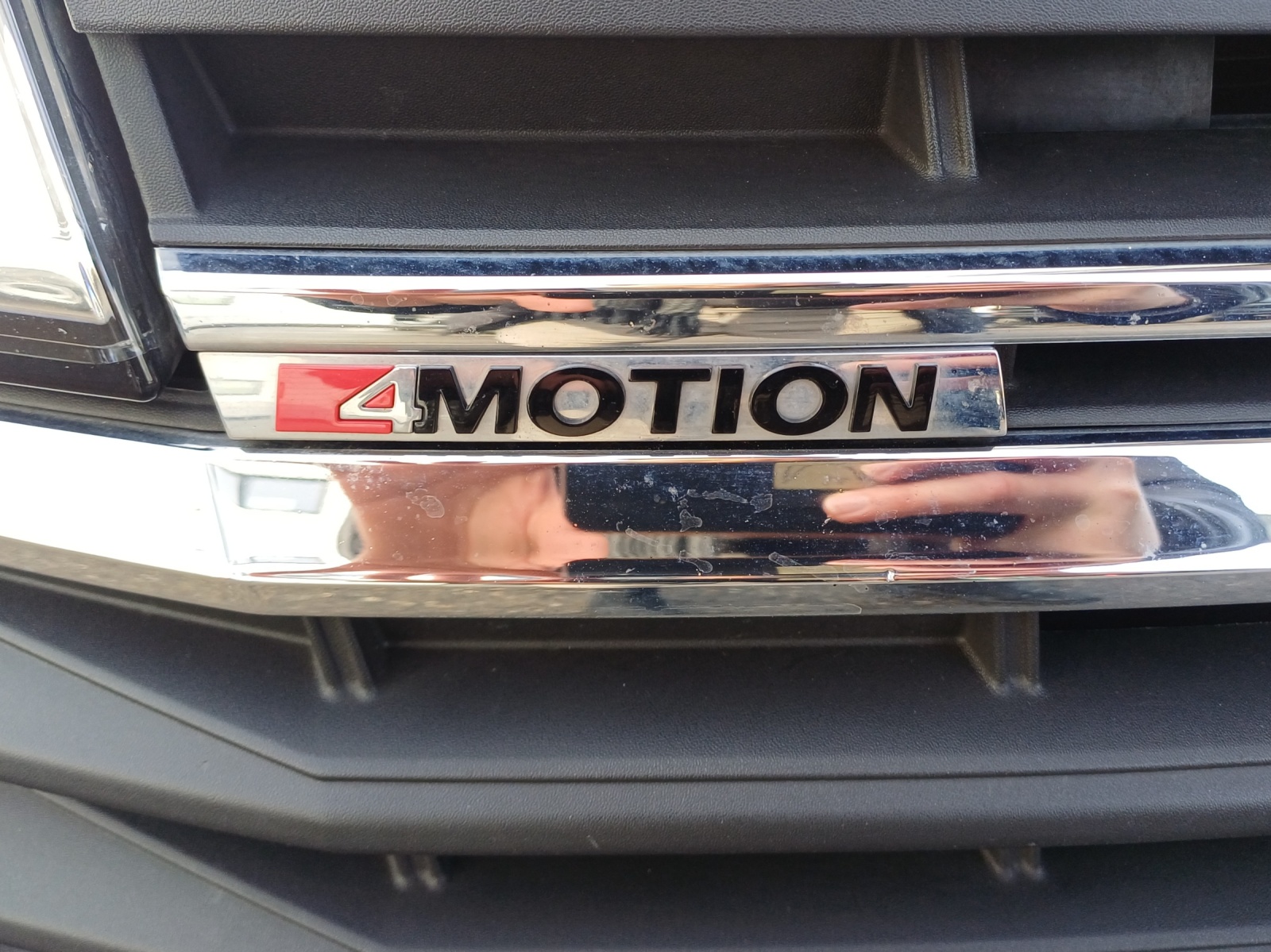 VW T6.1 2.0 TDI 4Motion DSG-image-13