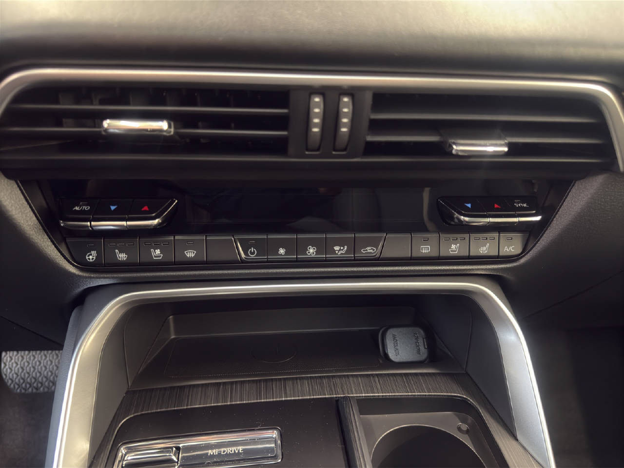 MAZDA CX-60 2.5 PHEV 327 PS Homura Plus AWD-image-13