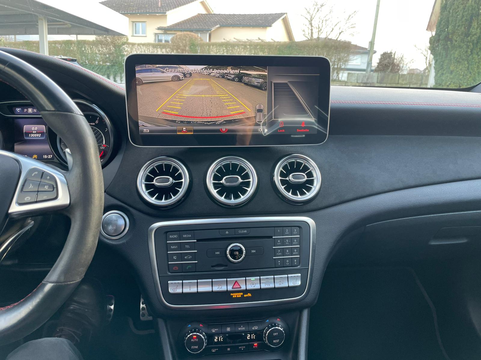 MERCEDES-BENZ CLA Shooting Brake 45 AMG 4Matic Speedshift-image-8