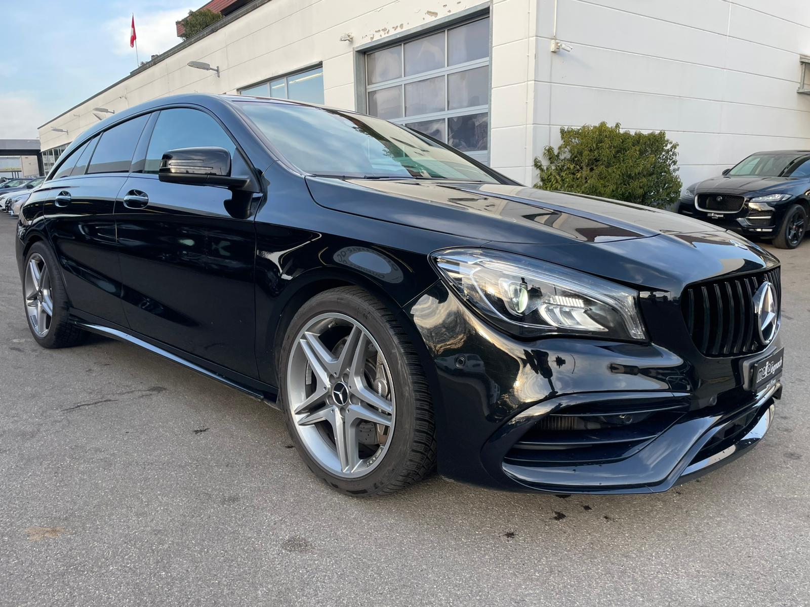 MERCEDES-BENZ CLA Shooting Brake 45 AMG 4Matic Speedshift-image-1