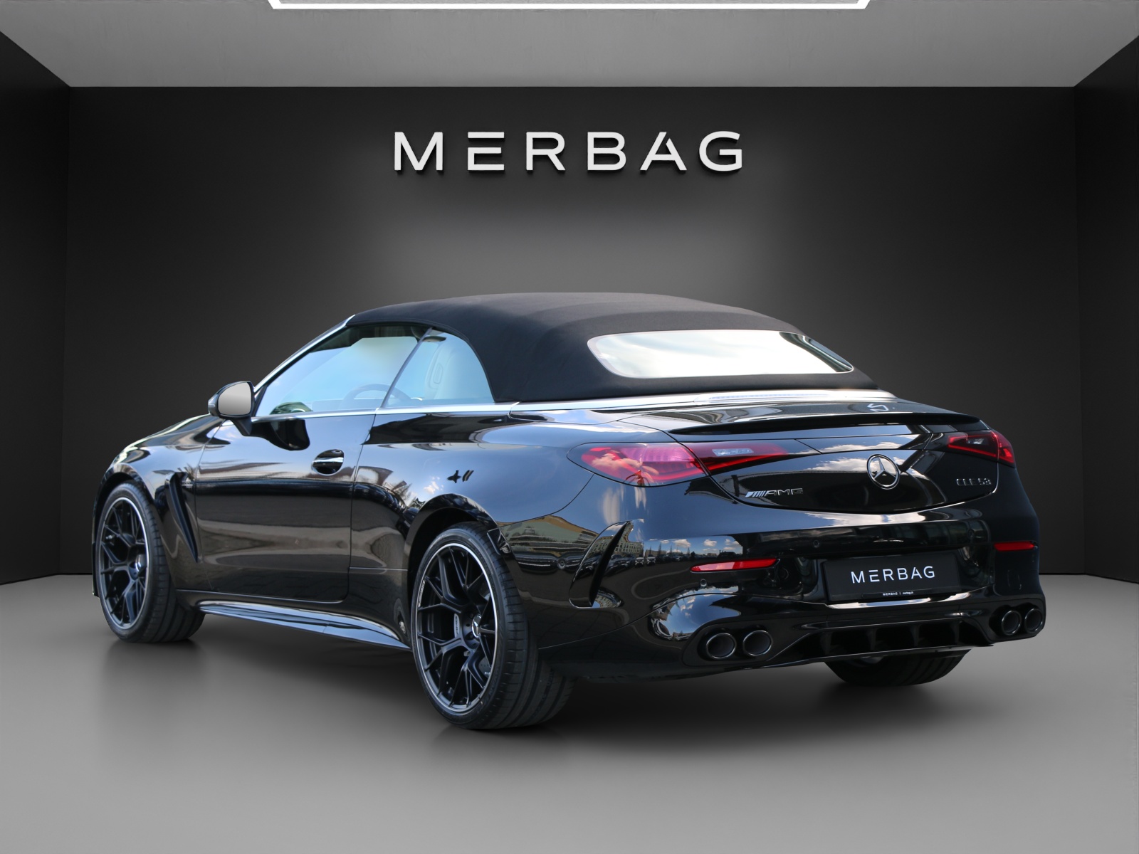 MERCEDES-BENZ CLE AMG 53 Cabrio 4Matic+-image-5