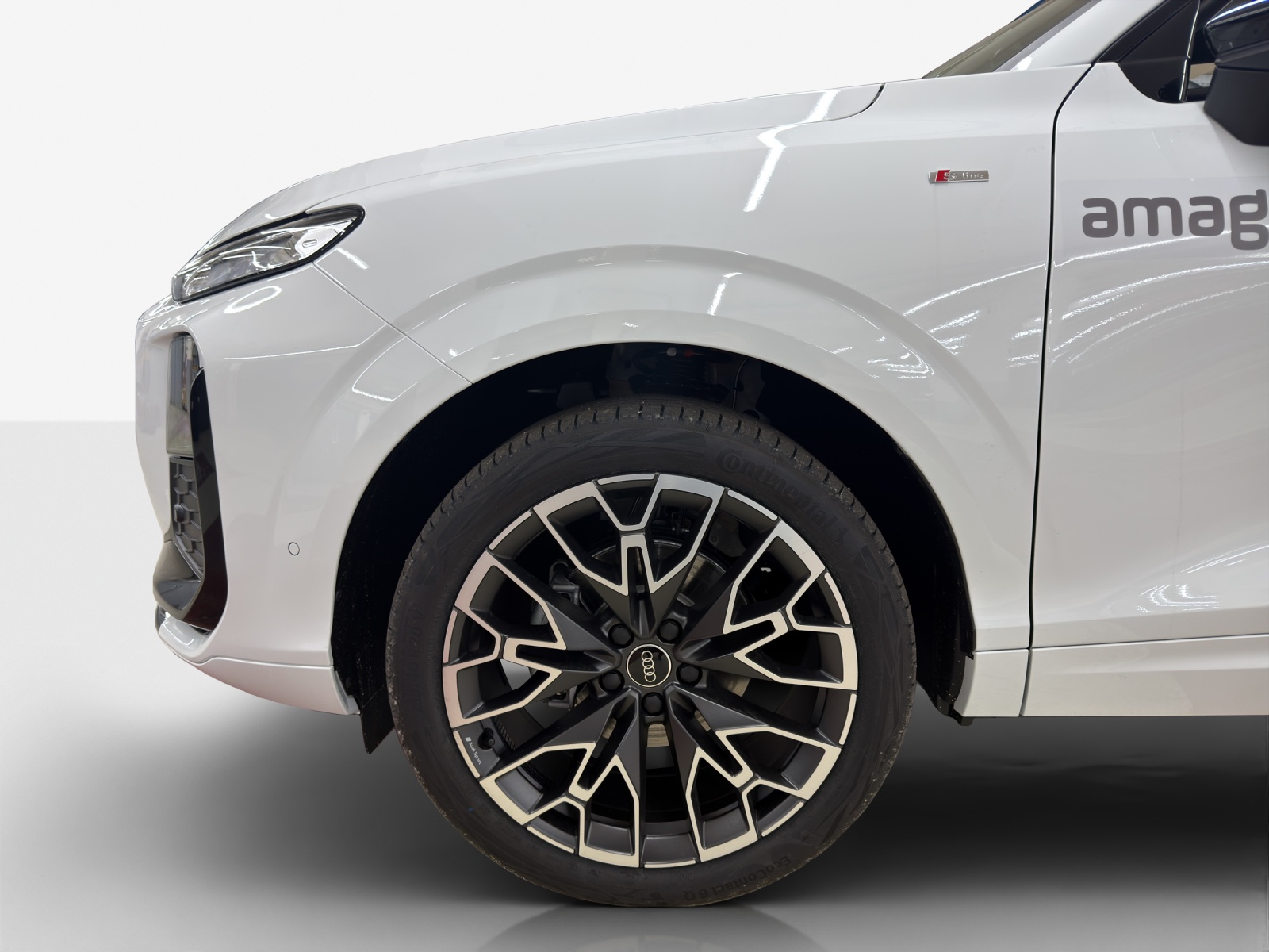 AUDI Q3 SUV 110 kW TFSI S tronic-image-13