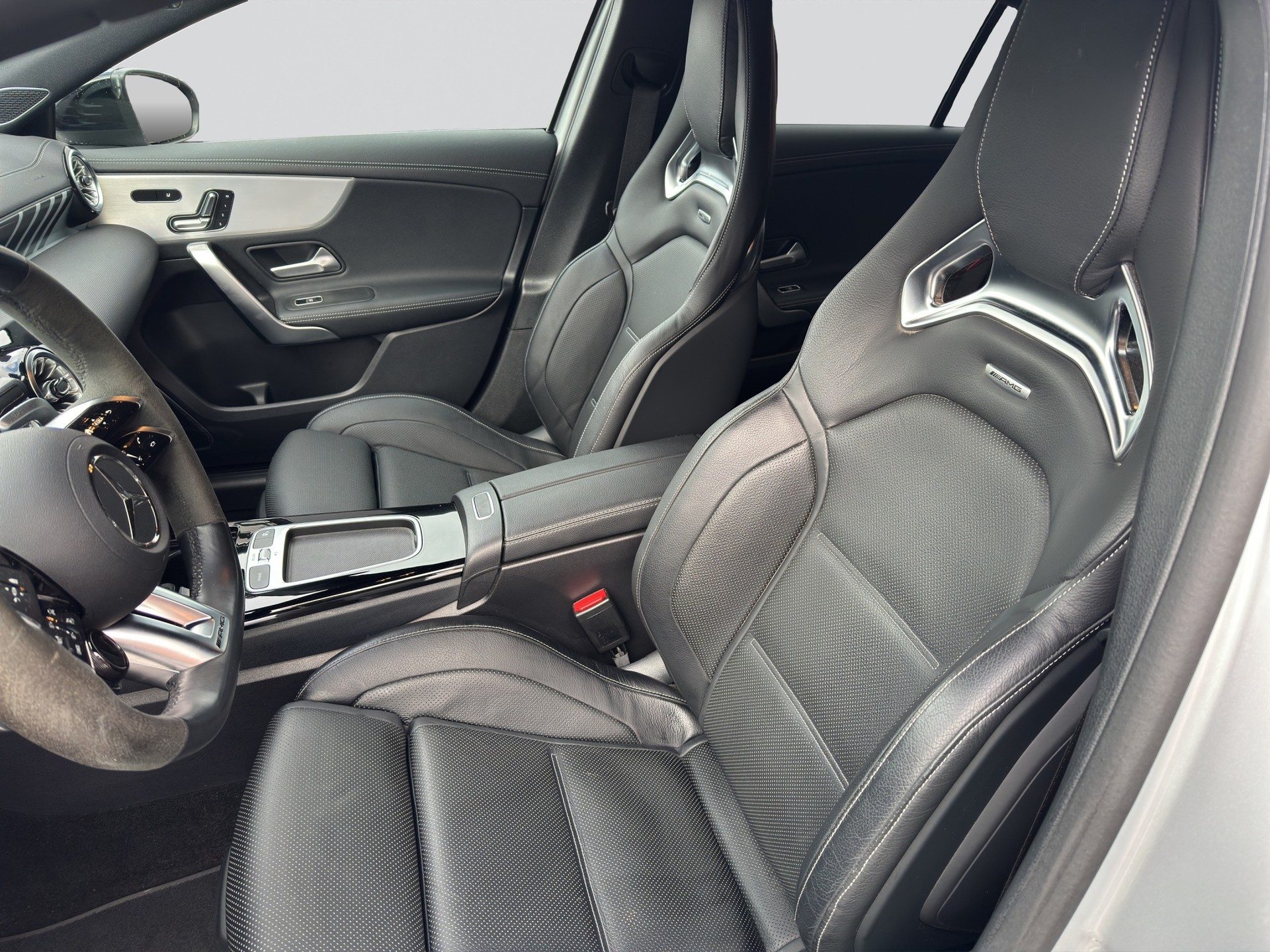 MERCEDES-BENZ A45 S AMG 4Matic+ 8G-DCT PERFORMANCE-image-5