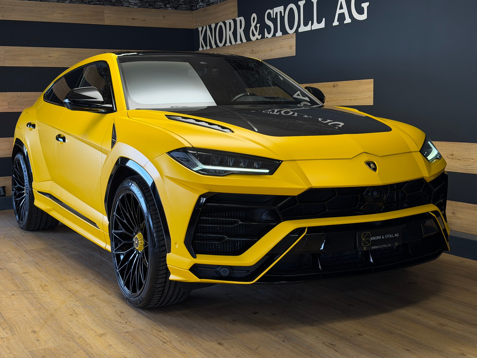 LAMBORGHINI Urus E-Gear-image-0