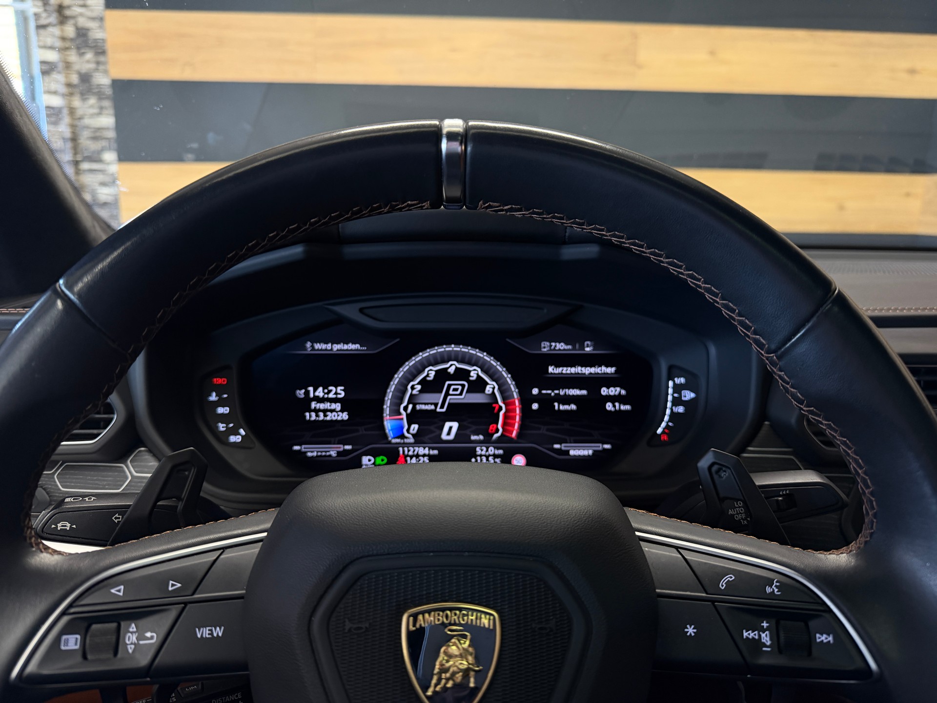 LAMBORGHINI Urus E-Gear-image-14