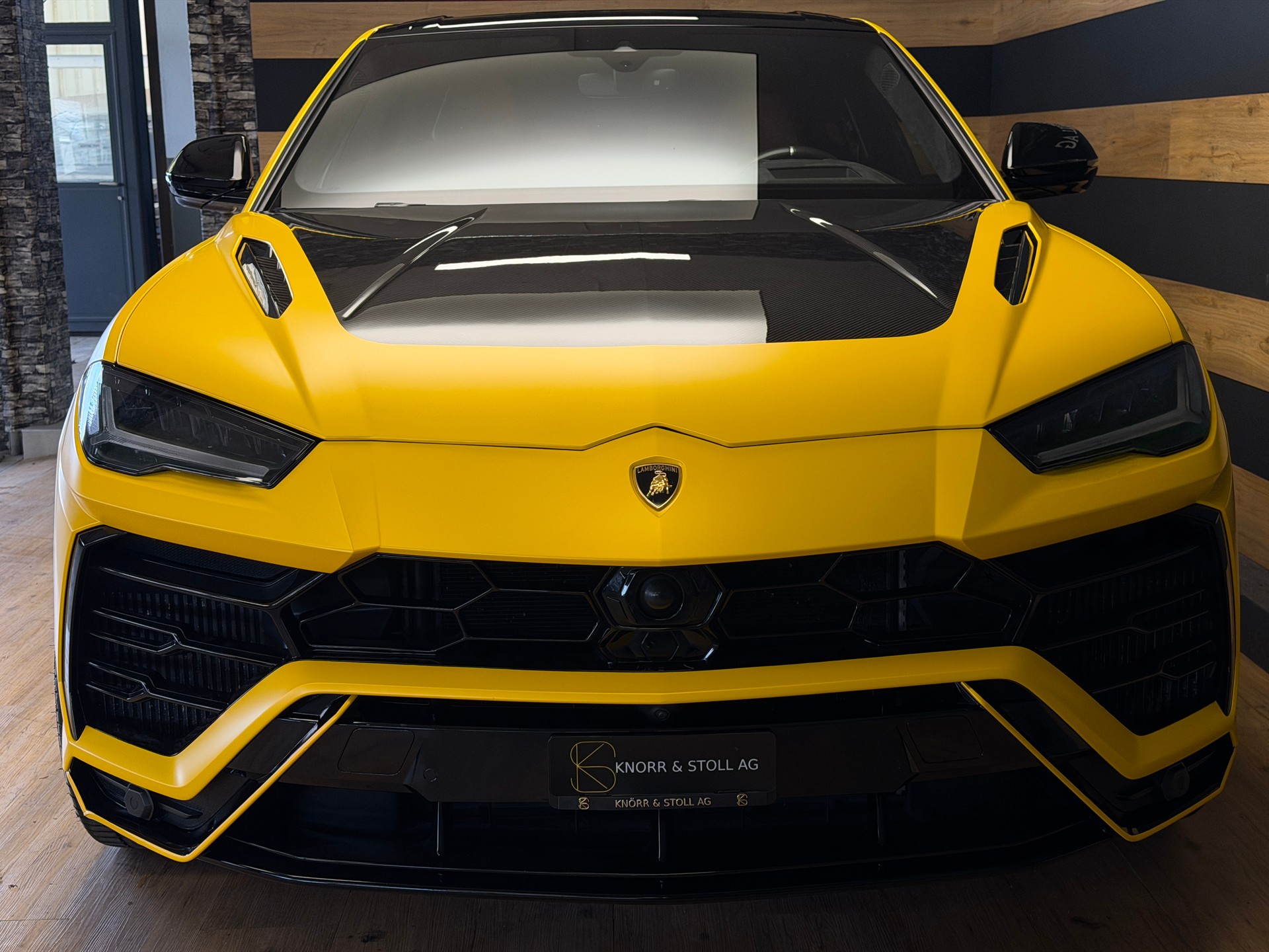 LAMBORGHINI Urus E-Gear-image-6