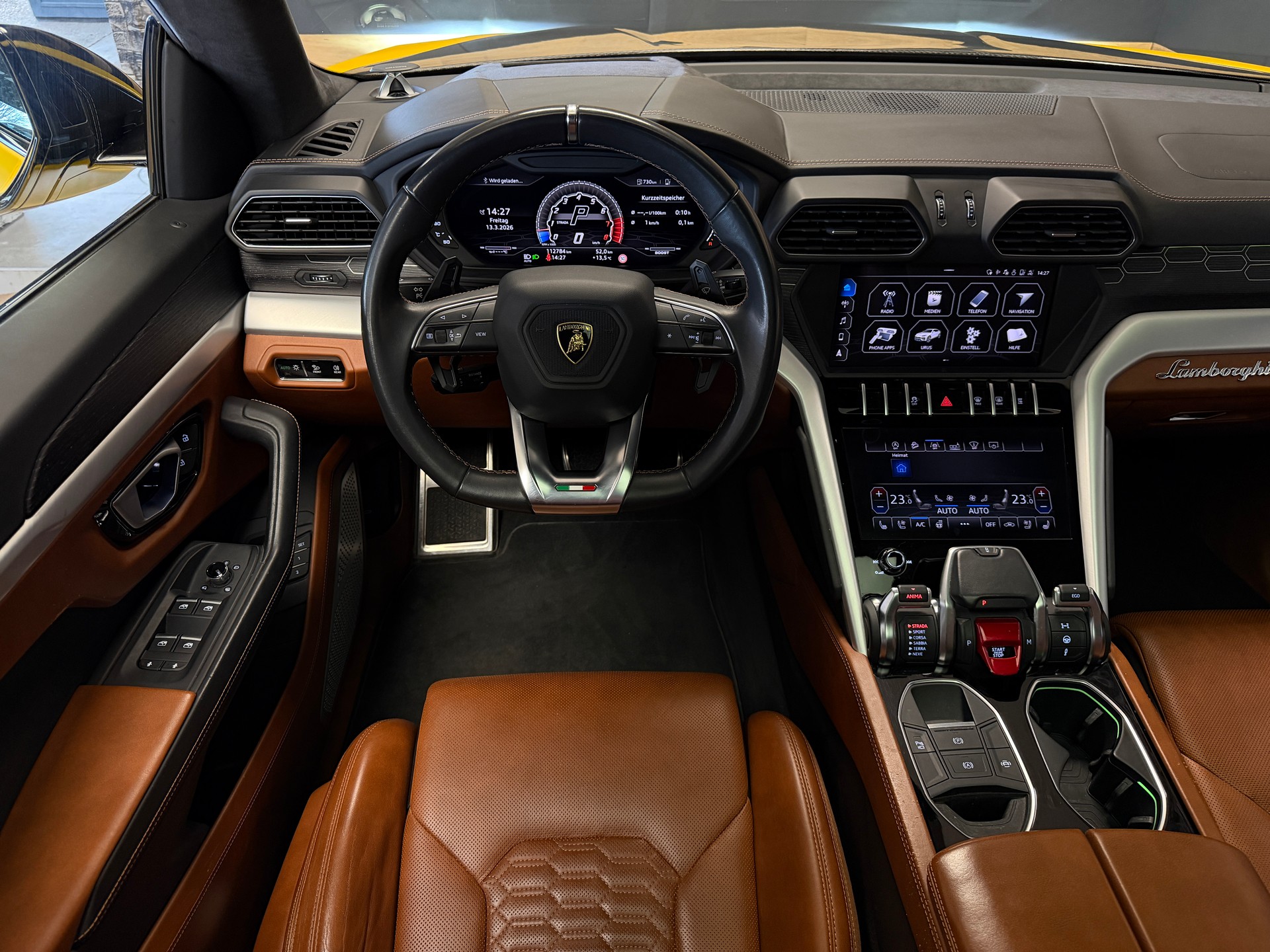 LAMBORGHINI Urus E-Gear-image-18