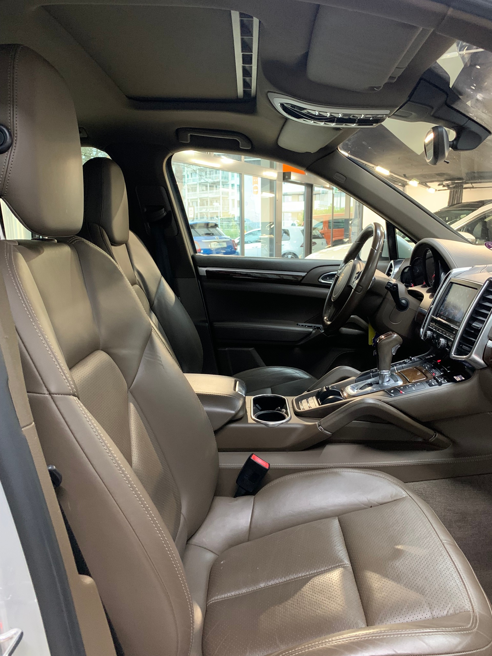 PORSCHE CAYENNE V6 TIPTRONIC-image-18