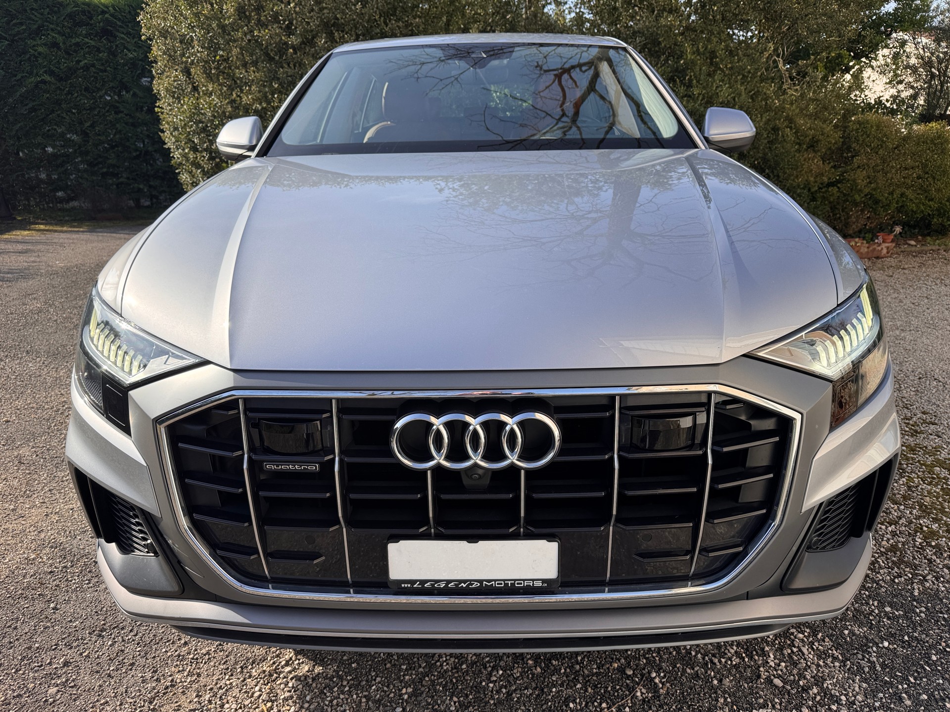 AUDI Q8 55 TFSI quattro tiptronic-image-7