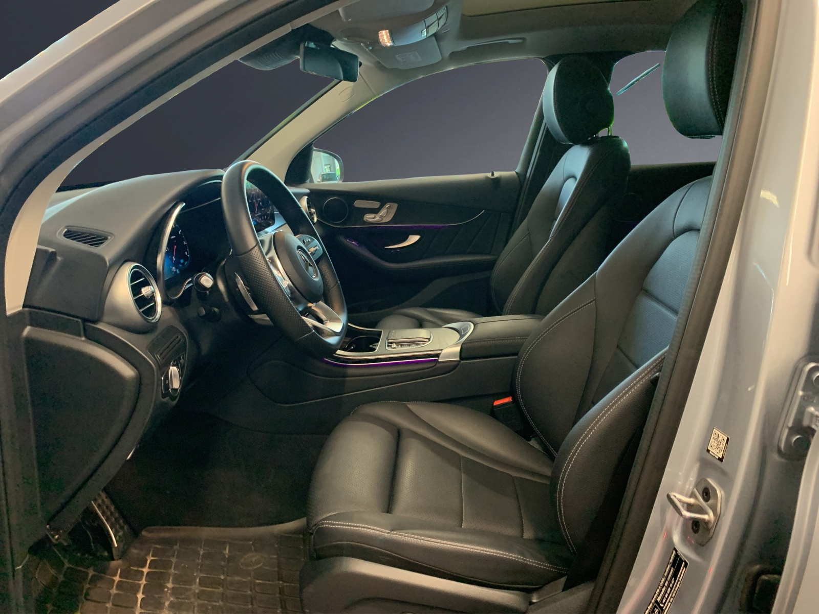 Image MERCEDES-BENZ GLC-200 GLC 200 AMG Line 4Matic