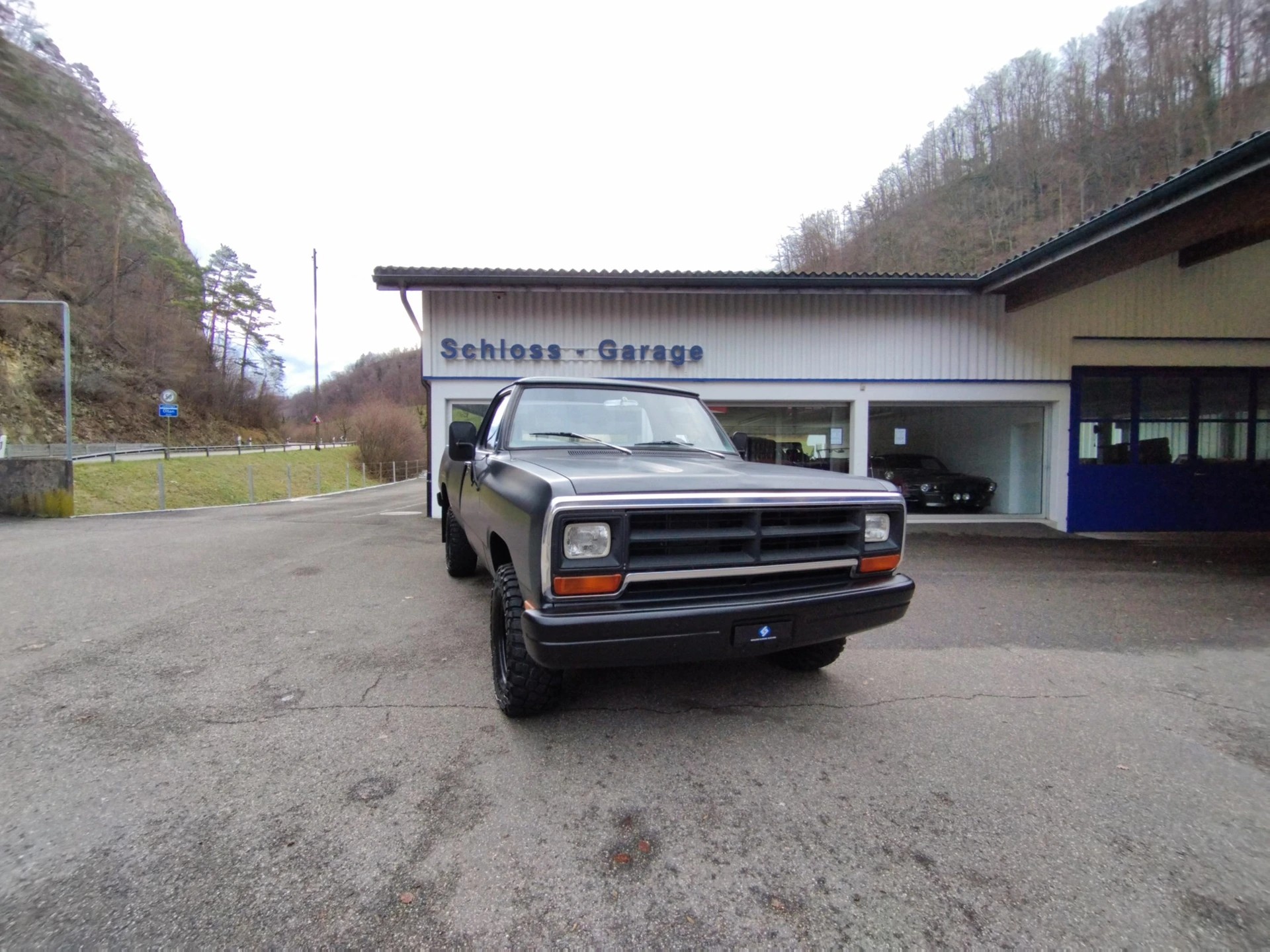 DODGE W200 V8 5.2L-image-3