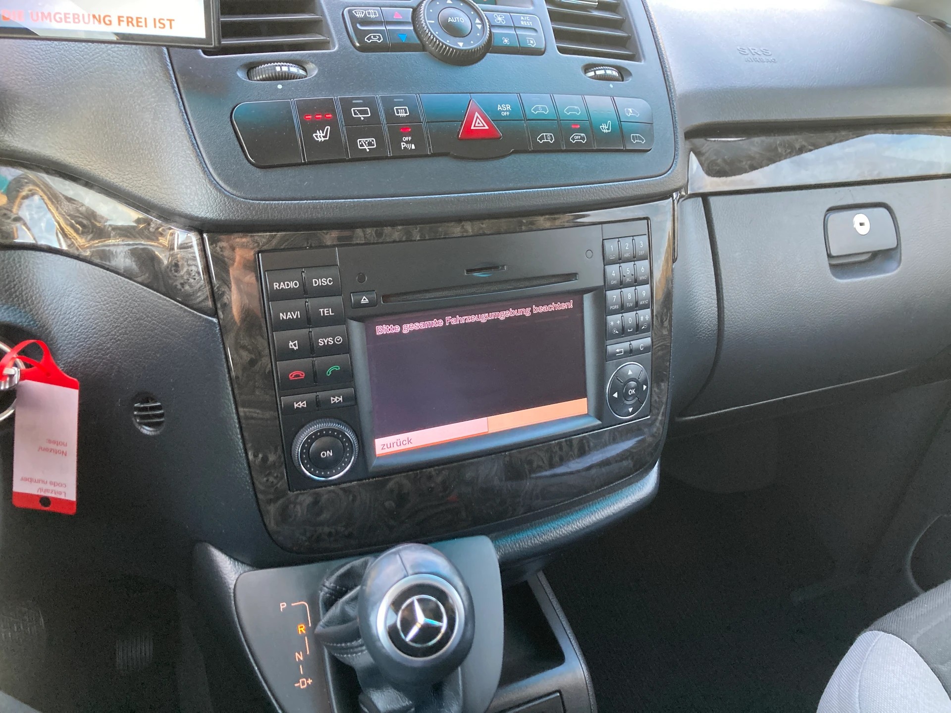 MERCEDES-BENZ Viano 3.0 CDI Blue Eff. Marco Polo Edition A-image-12