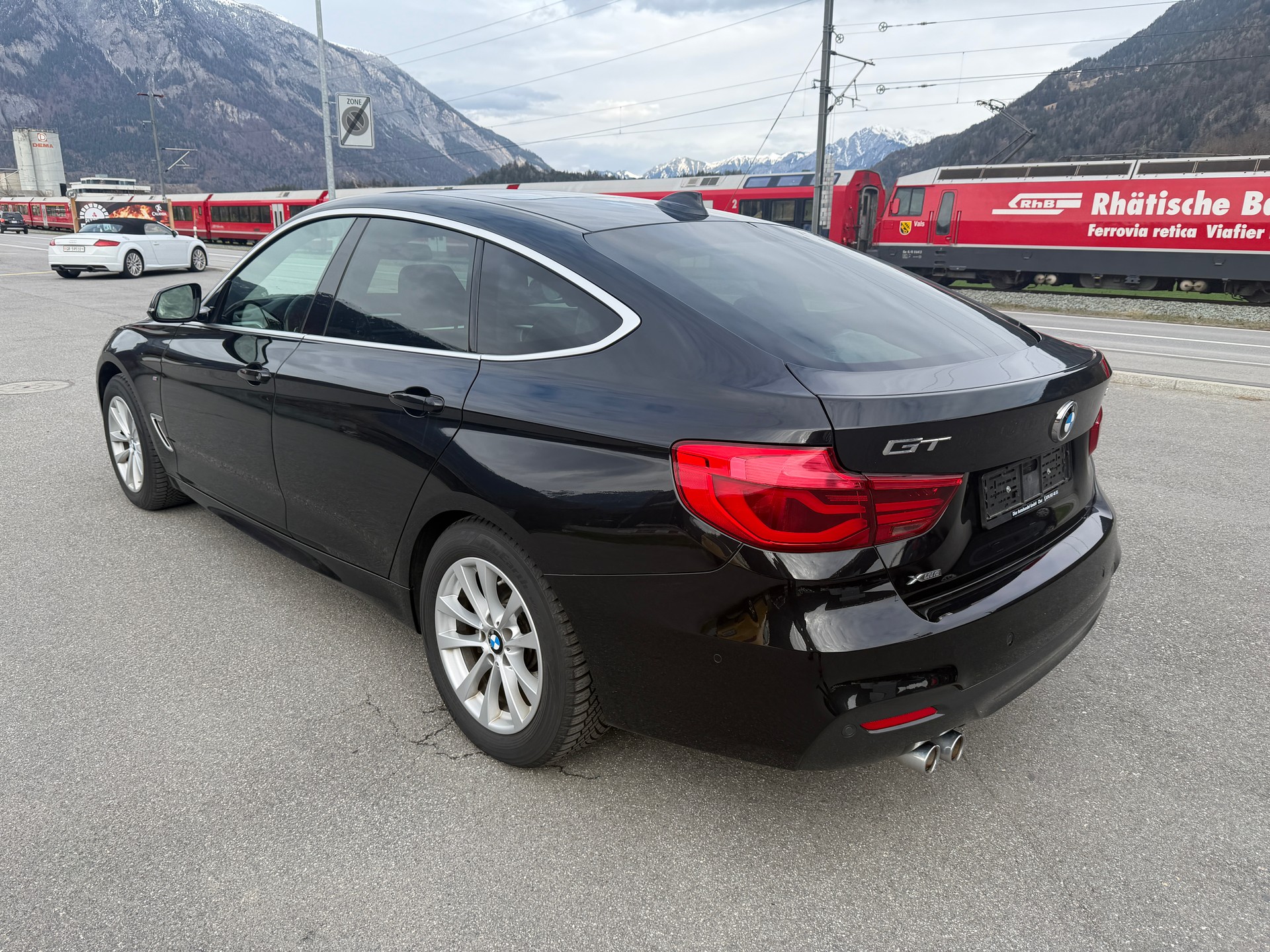 BMW 335d GT xDrive M Sport Steptronic-image-5
