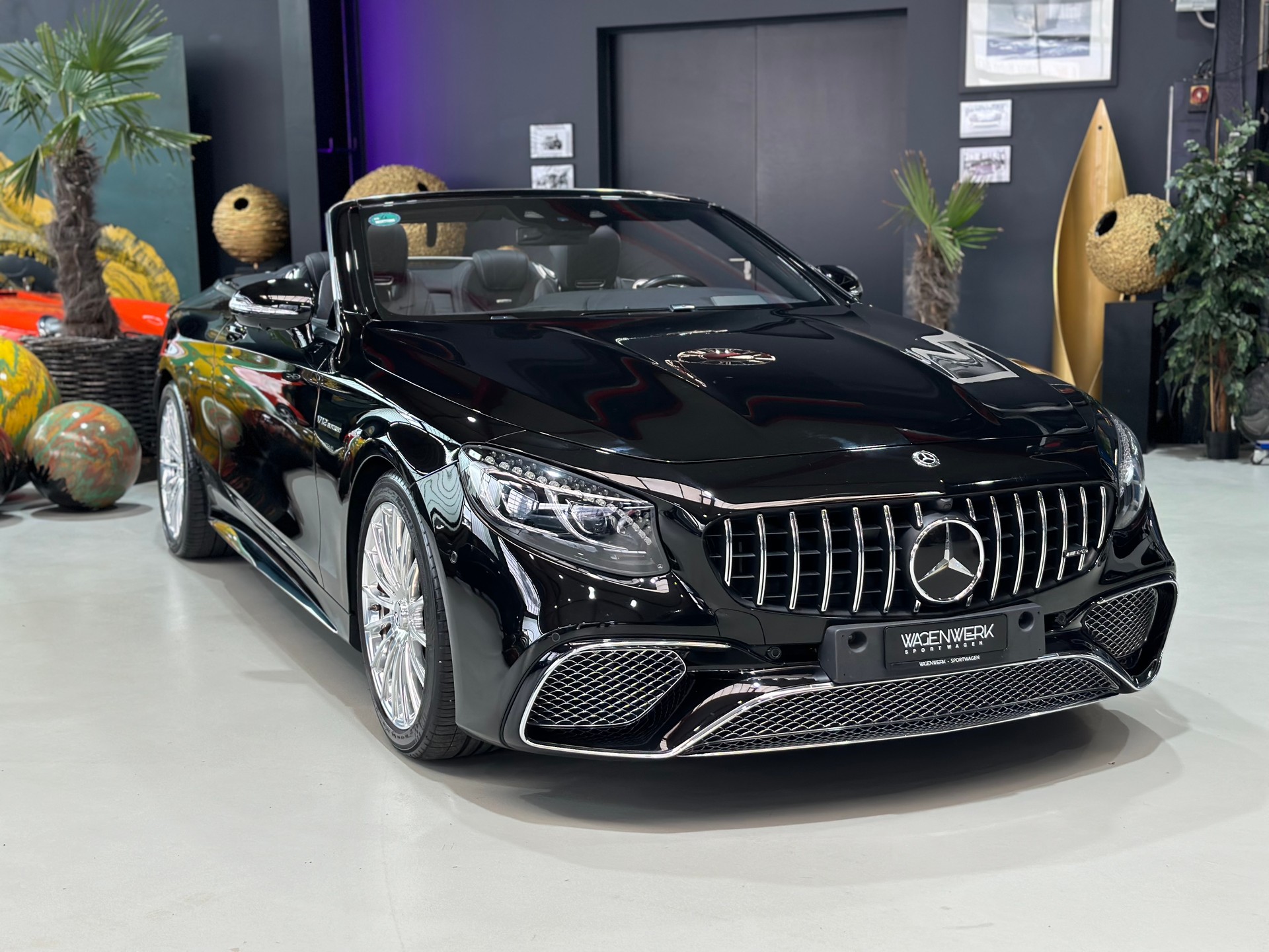 MERCEDES-BENZ S 65 AMG Cabriolet Speedshift 7G-Tronic-showroom-element-1