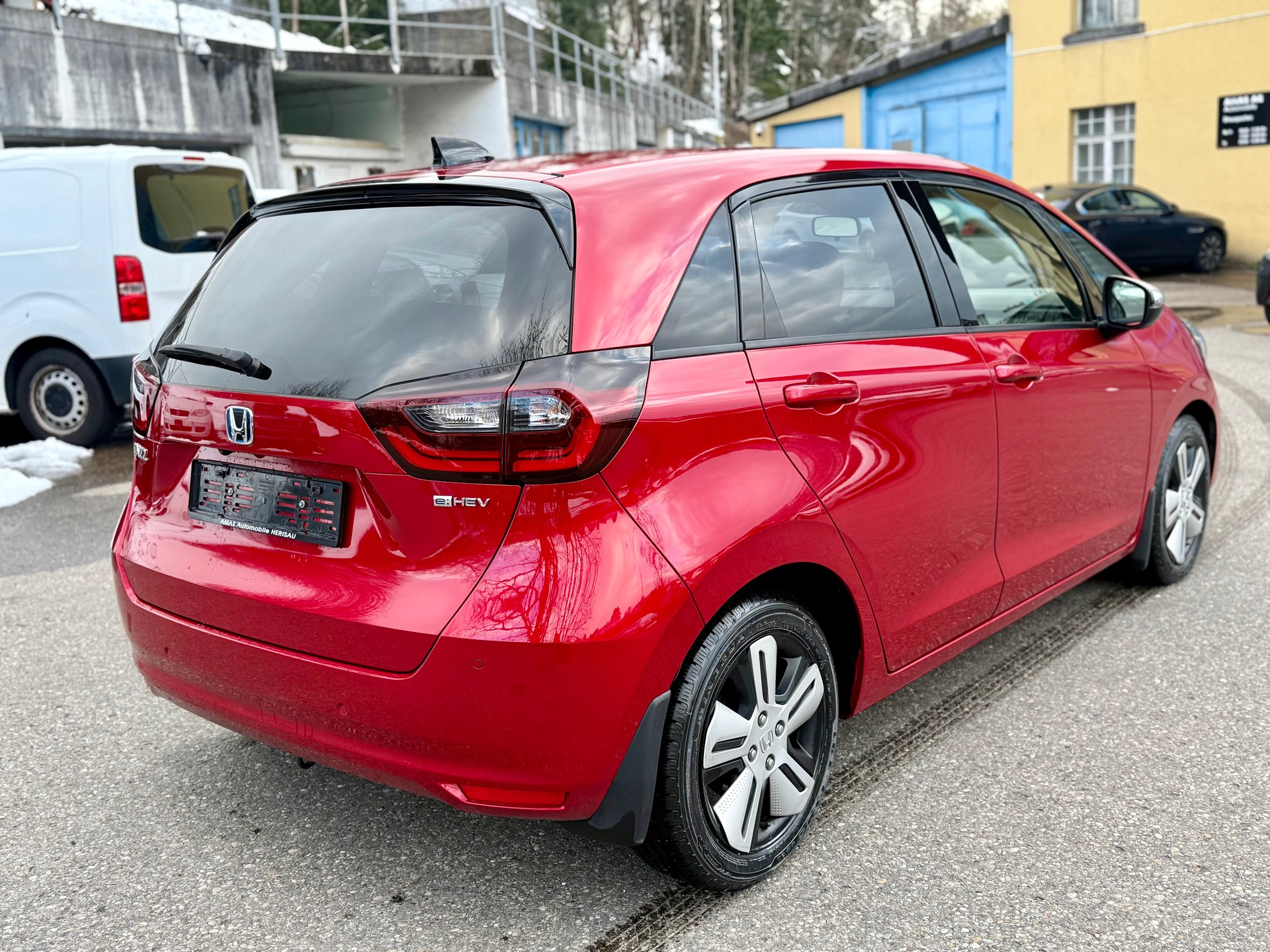 HONDA Jazz 1.5i-MMD Executive E-CVT-image-3