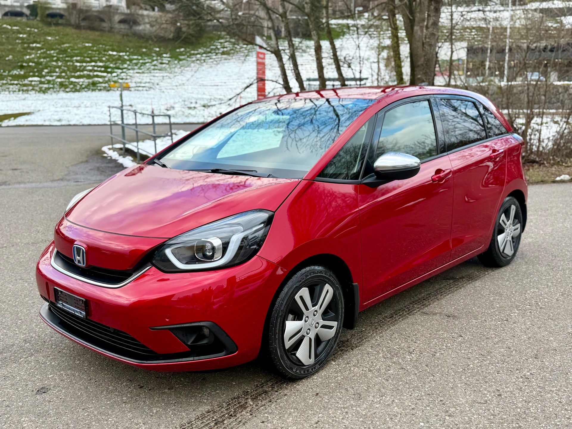HONDA Jazz 1.5i-MMD Executive E-CVT-image-1