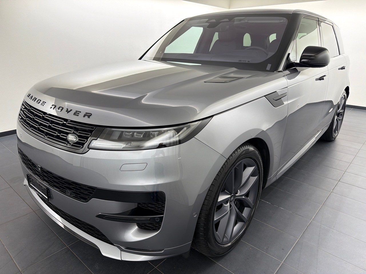 LAND ROVER RR Sport D300 MHEV Dyn SE-image-0