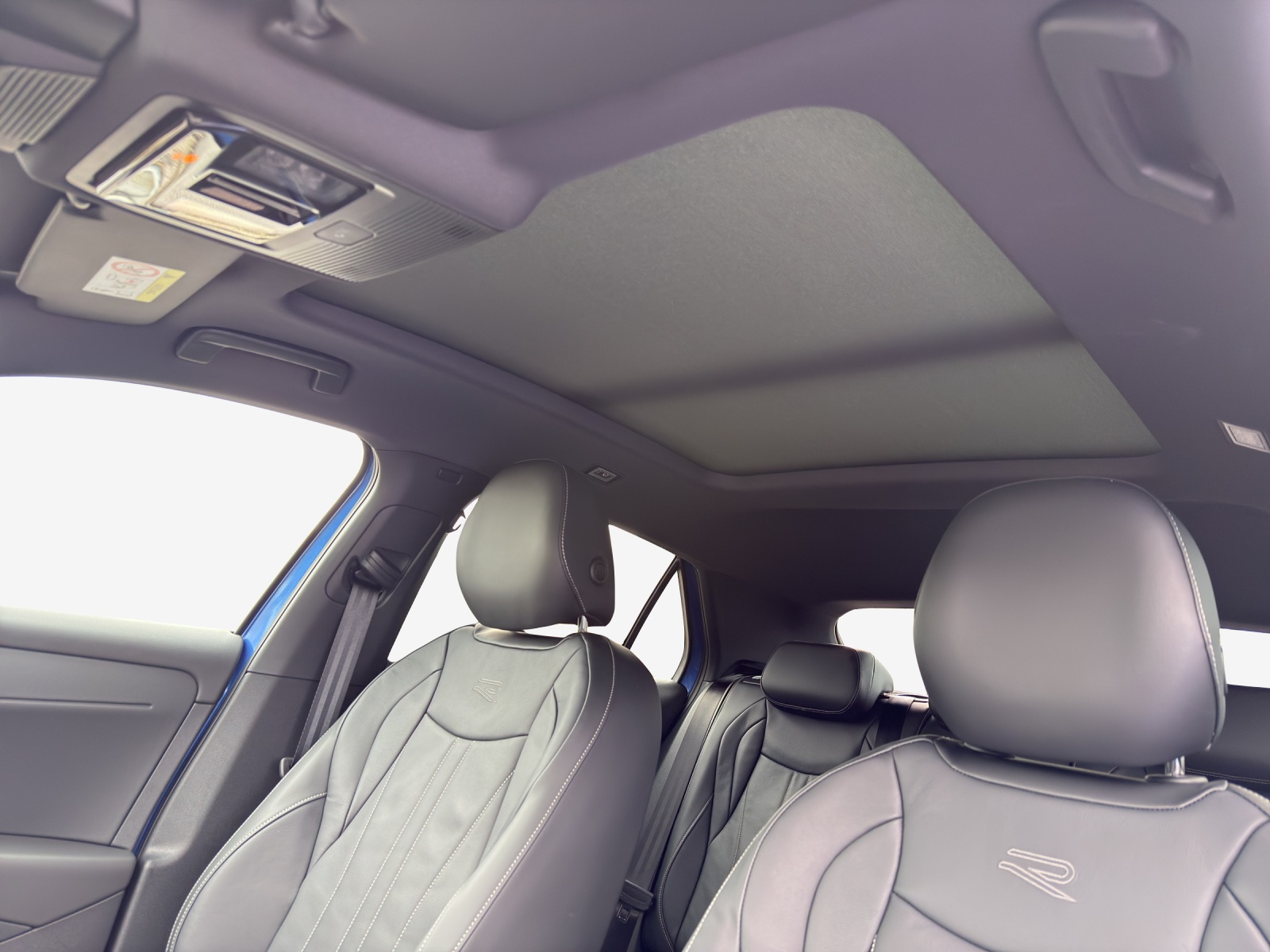 VW T-Roc 1.5 eTSI mHEV R-Line DSG-image-14