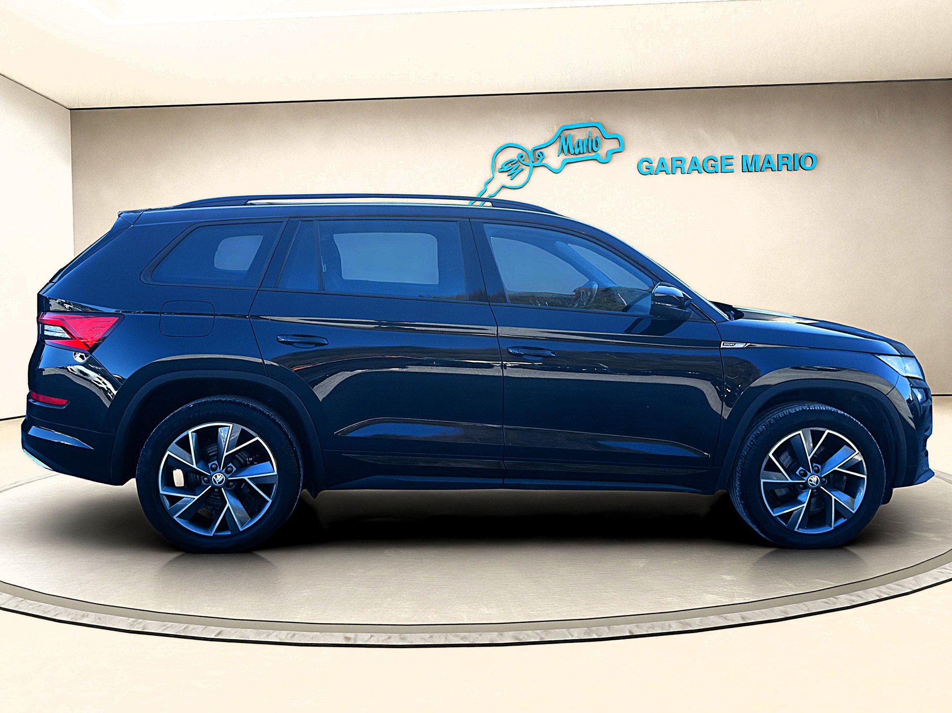 SKODA Kodiaq 2.0 TDI CR ✅7 Sitze & SportLine✅ 4x4 DSG *-image-3