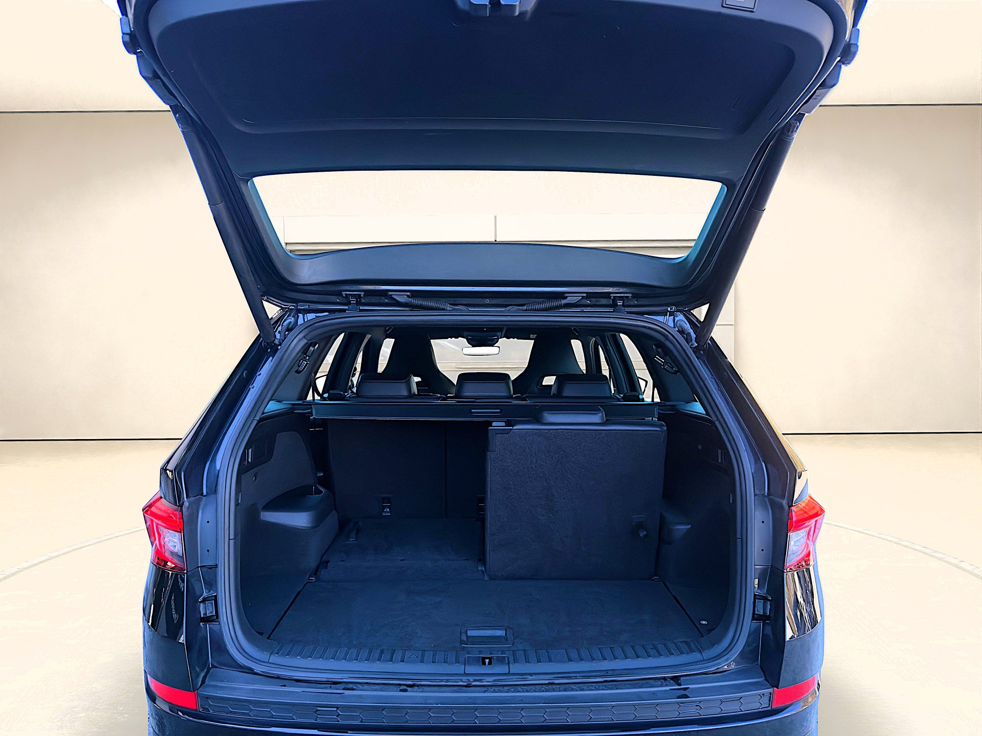 SKODA Kodiaq 2.0 TDI CR ✅7 Sitze & SportLine✅ 4x4 DSG *-image-14