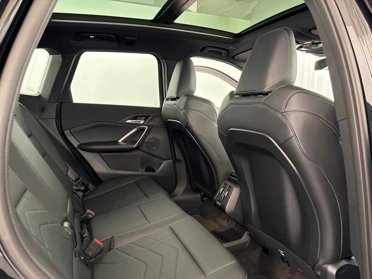 BMW X1 sDrive 18i M Sport-image-7
