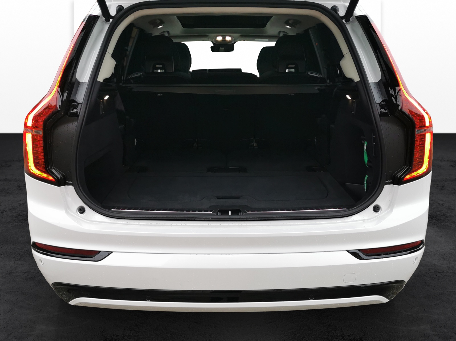 VOLVO XC90 2.0 T8 TE XCLUSIVE Edition Dark eAWD-image-18