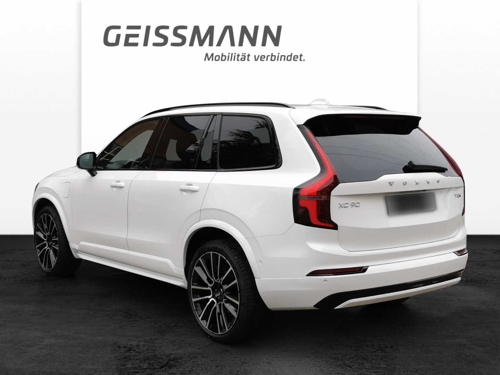 VOLVO XC90 2.0 T8 TE XCLUSIVE Edition Dark eAWD-image-5